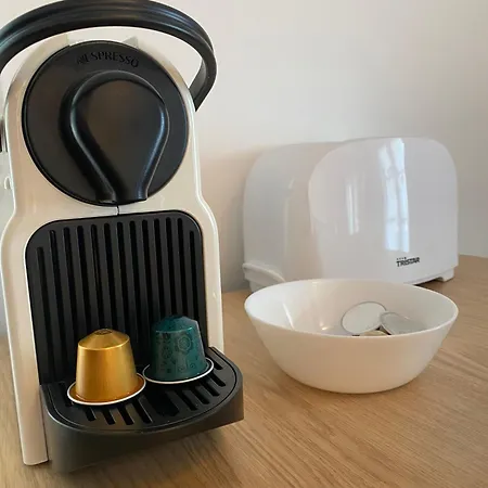 With Aircon Lägenhet *