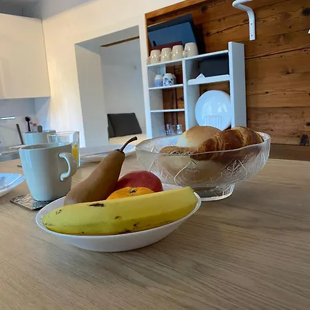 With Aircon Apartamento