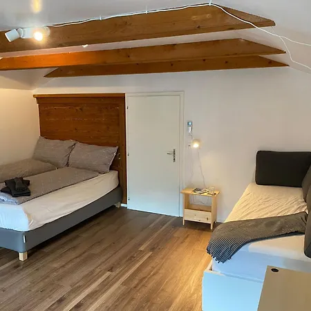 With Aircon Apartamento *