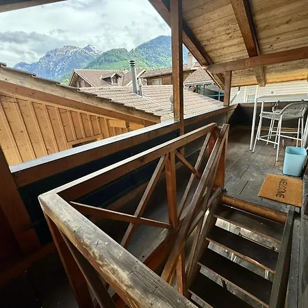 With Aircon Apartmán